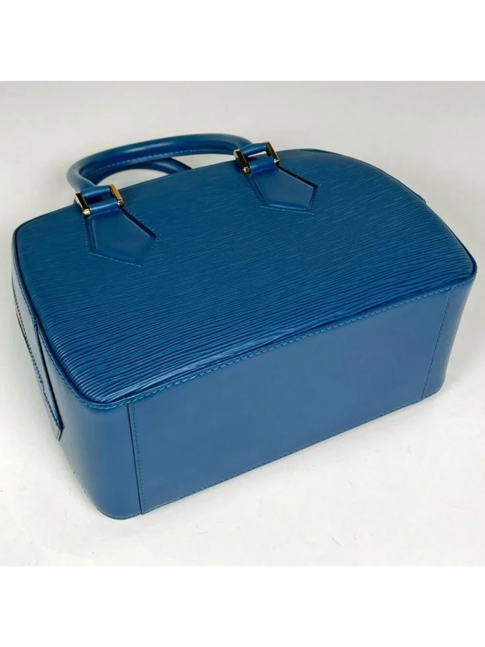 Louis Vuitton Blanc Handbag Epi Toledo Blue